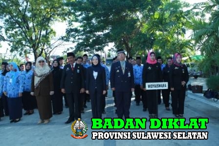 Pejabat Struktural dan Fungsional